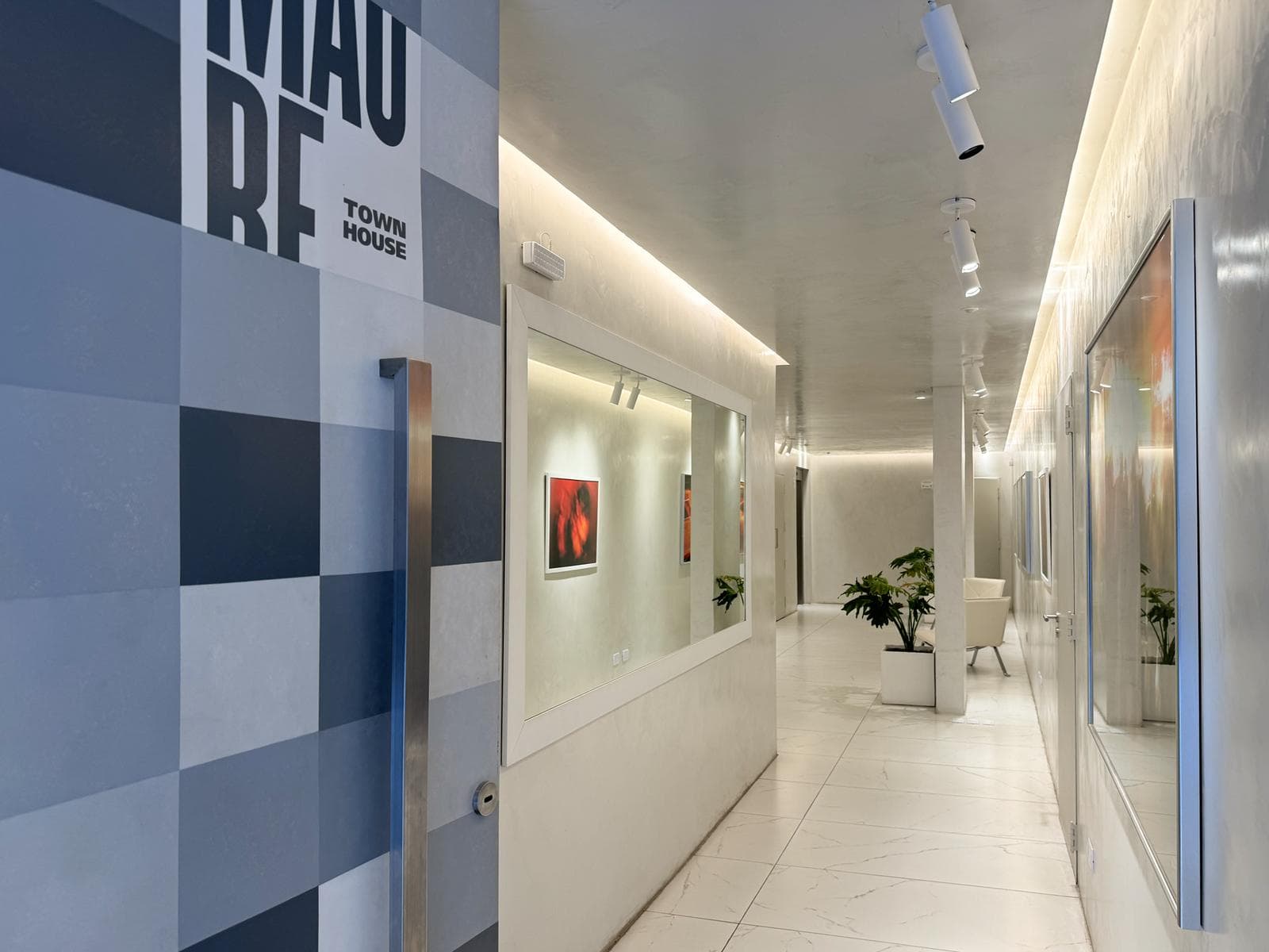 Town House Maure