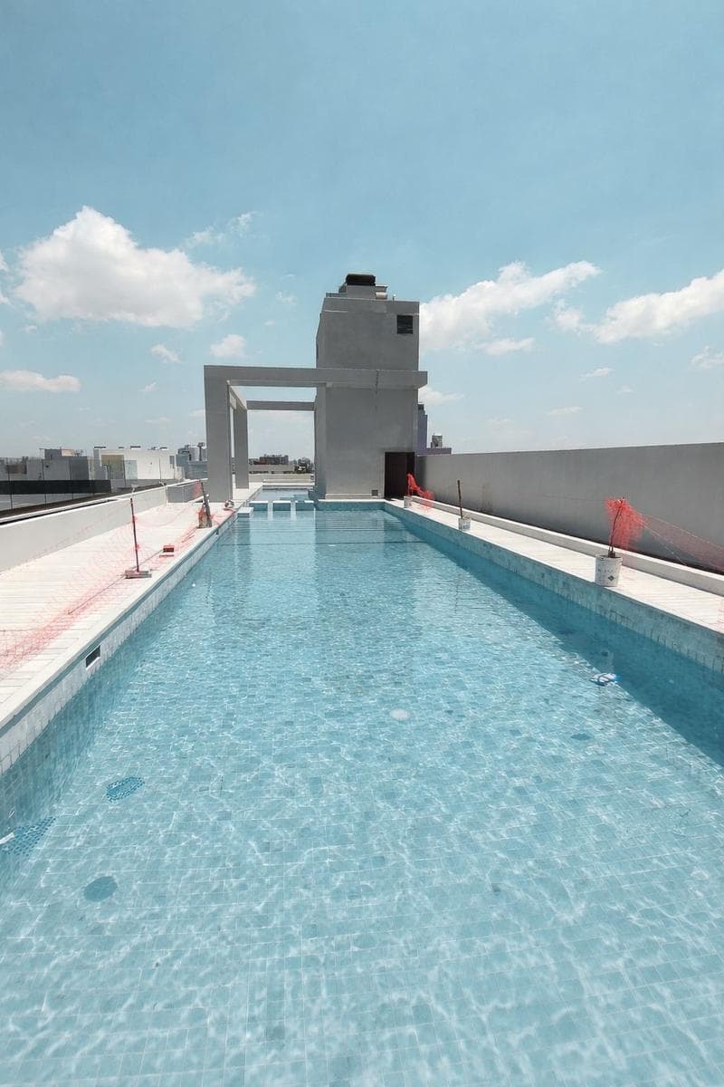 Franklin Roosevelt al 3100, entre Av. Dr. R. Balbín y Zapiola