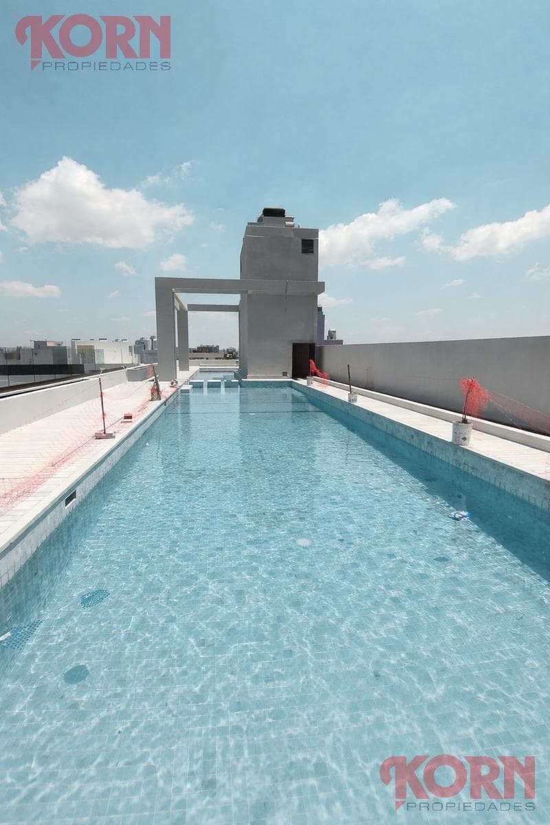 Franklin Roosevelt al 3100, entre Av. Dr. R. Balbín y Zapiola